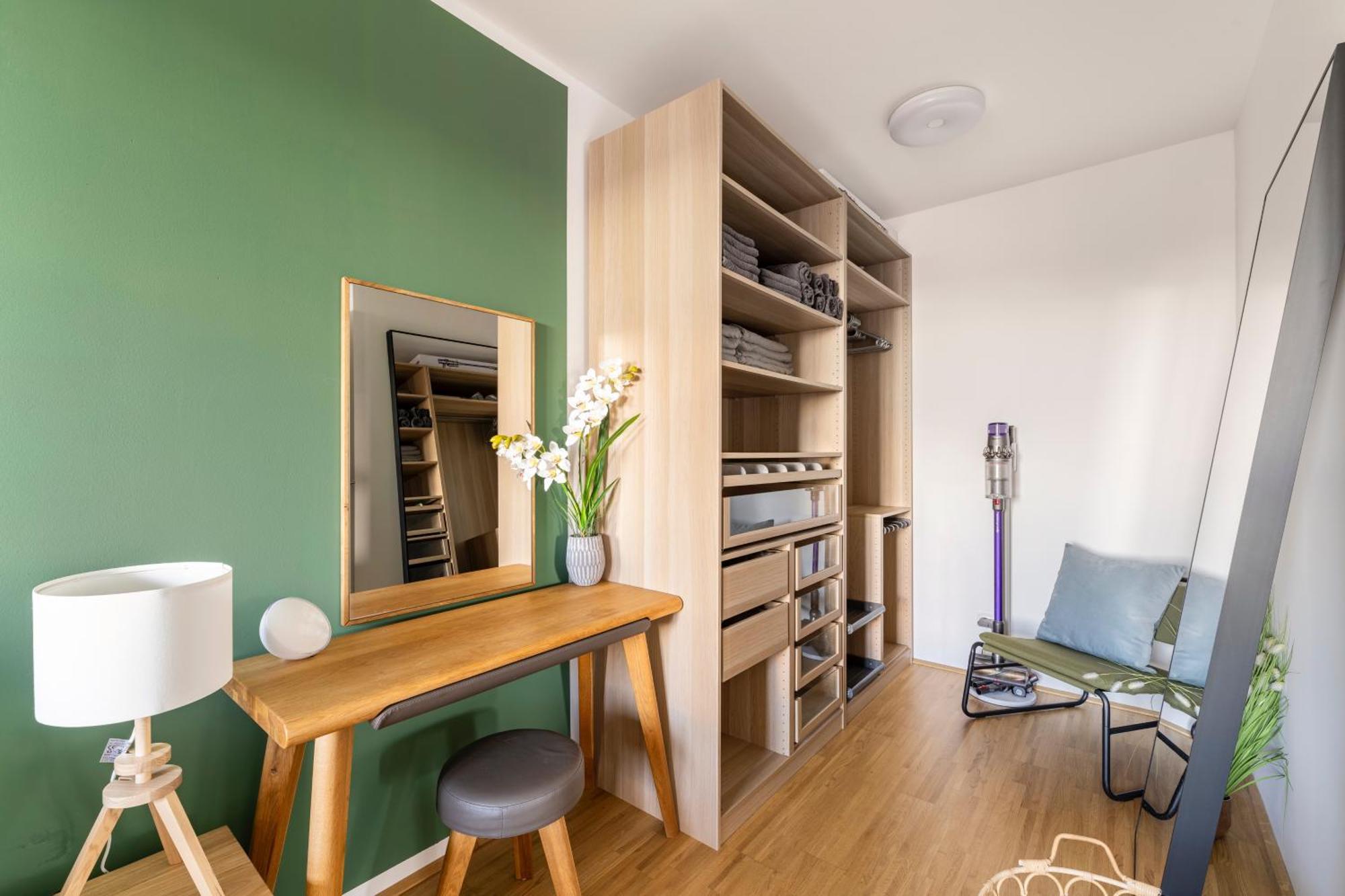Edler Wohnraum Panoramablick 3 Sz Boxspringbetten, E-Ladestation, Kaffeevollautomat, Klima, Lift, Terrasse & 2Xtg Graz Bagian luar foto